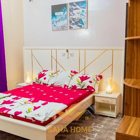 Le Luxe A Yaounde Chez Saha Home Exterior photo